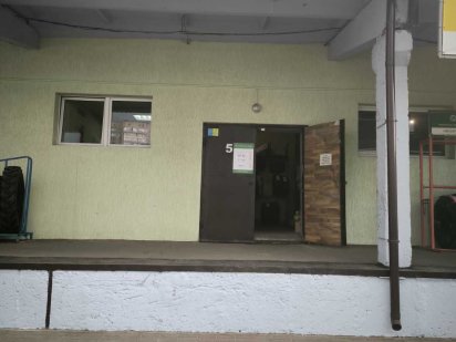 Оренда капітального складу 180 м2 з рампою та офісом Черкаси
