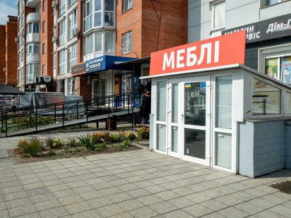 Оренда приміщення, магазин офіс 63 м2 фасад Масани Незалежності Чернігів