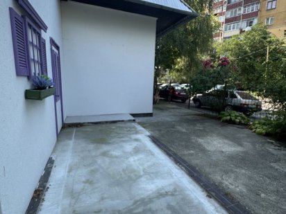 Оренда кабінету,офісу в новому районі.Залишився одинш Ужгород