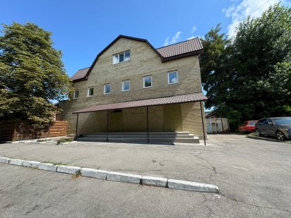 Приміщення вільного призначення в спальному районі Черкаси