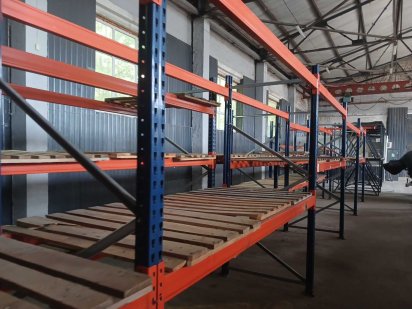 Здам в оренду складську базу з офісним блоком по вул. Смілянській Черкаси