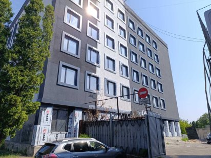 Продаж офісного приміщення,   4- 5-й поверх в  сучасному бізнес центрі Житомир