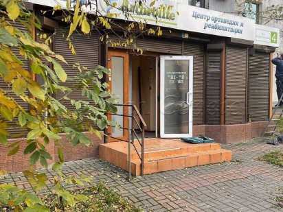 Сдам помещение с отдельным входом между Укариной и пл.Фестивальная