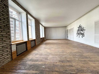 Сдам помещение, офис, студию в центре города на площади Героев Дніпро