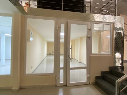 Тепле приміщення в центрі міста  33 кв/м Житомир