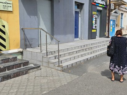 Здам приміщення в оренду 67м2 червона лінія Слобожанський пр-кт Дніпро