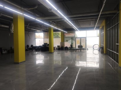 Фасадное помещение 200м Одеса