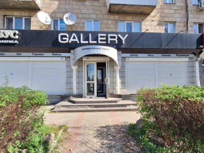 Оренда магазину - showroom, центр міста, вул. Перемоги. Ціна знижена!