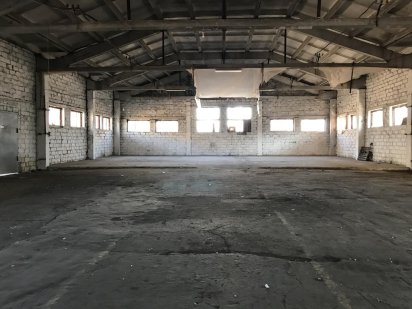 Оренда складу з рампою 1060 кв.м у районі вул. Індустріальна Миколаїв