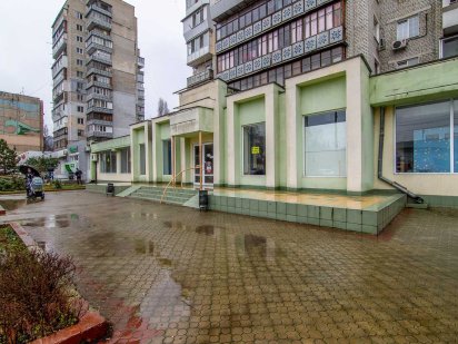 Сдам   помещение/магазин  230 м2 рядом с парком Горького на Черемушках Одеса