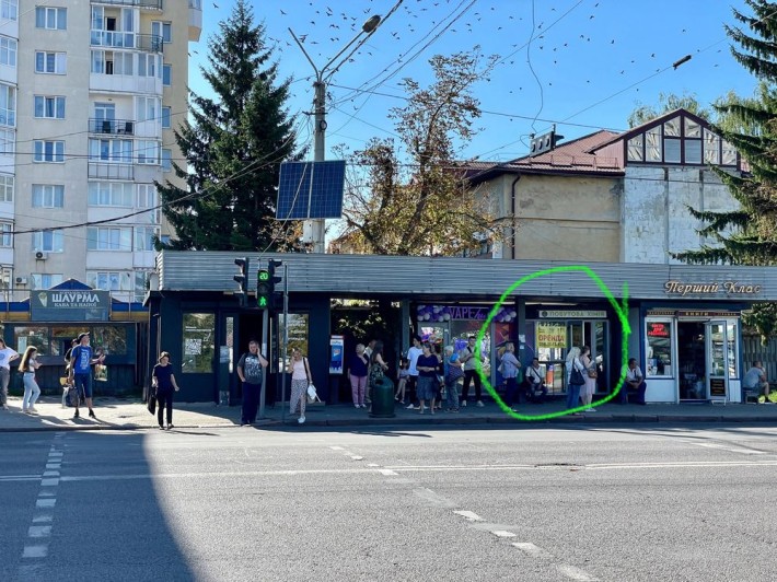 Оренда МАФу на зупинці на вул. Стрийська. - фото 1