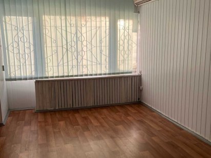 Сдам торгово-офисное помещение на Салтовке с отдельным входом. Харків