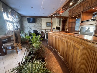 Оренда приміщення фасад Лазаренка Львов