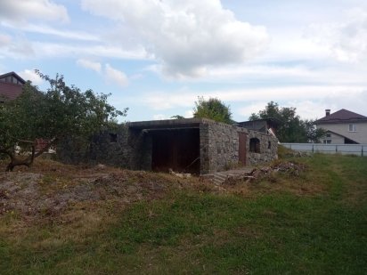 Участок з цокольним поверхом Бердичів