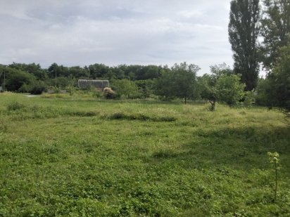 Продам земельну ділянку в Романково на тихій і затишній вулиці Кам'янське