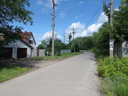 Участок в каштановой роще,асфальтный подъезд,свет 380Вольт