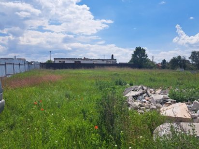 Ділянка під забудову ,світло 16квт,є скважина. Гостомель