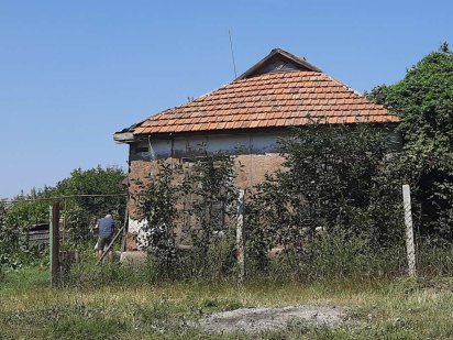 Продається участок у м. П'ятихатки на Вул. ШКІЛЬНА Жовті Води