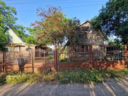 Продам участок с садовыми домиками Чорноморськ