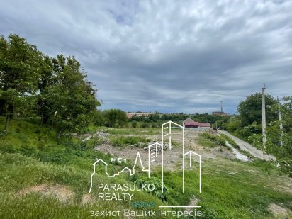 Продам земельну ділянку під будь які потреби Кам'янець-Подільський