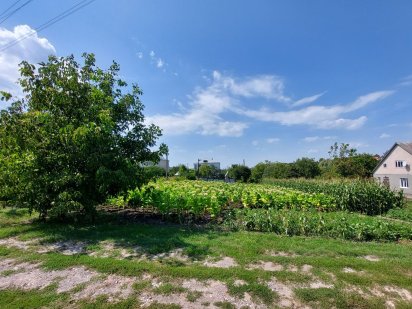 Продам ділянку с.Слобідка Кульчієвецька, Кам'янець-Подільський р-н Кам'янець-Подільський