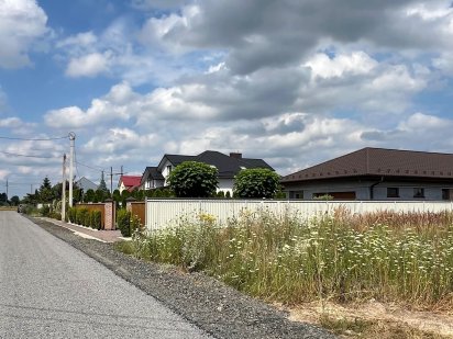 Продам ділянку 13.2 ( сот) під забудову. С. Зелена вул
.Травнева. Ковель