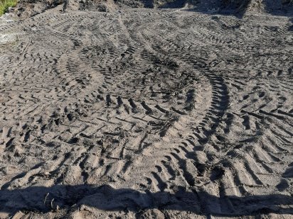 Дачна ділянка біля траси Ковель