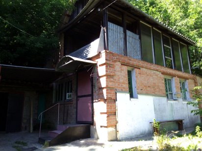 Земельна ділянка з забудовую Лубны