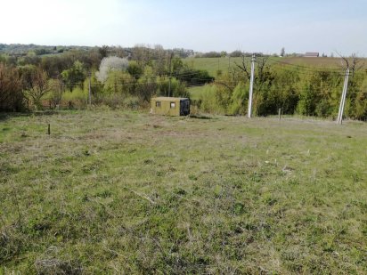 участок в Обухове