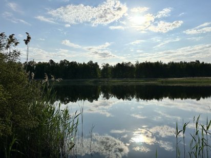 10 соток межують з пляжем широкої Козинки напроти заповідника, Рудики Обухів