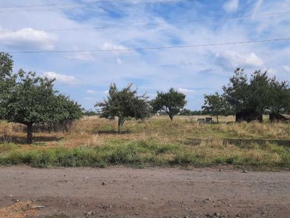 Продається приватизована ділянка в Новомосковську. Самар