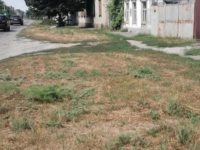 Продам ділянку в центрі зі старим будинком. Павлоград