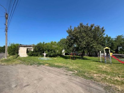 Продаж класної земельної ділянки під комерцію Смела