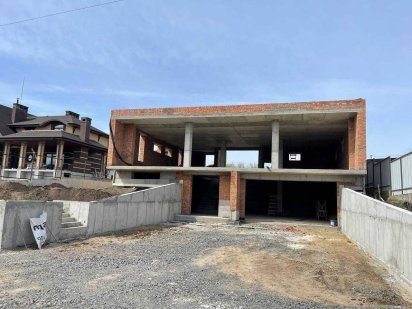 Продаж земельної ділянки з недобудовою! Розсошанський