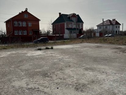 Продаж землі Лезнево