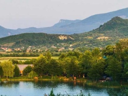 Земельна ділянка велика лоща Хуст, с.. Модьорош Хуст