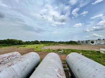 Продаж земельної ділянки комерційного призначення на пр. Геологів