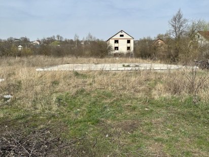 Продаж ділянки на лезнево