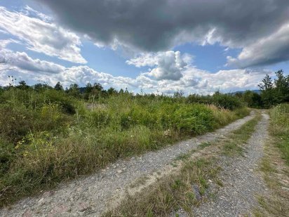 Продається земельна ділянка під будівництво в м. Хуст