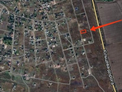 Кутова, фасад 65 метрів. Вулиця Софіївська. Бориспіль