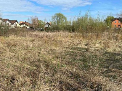 Продаж  ділянки вул.  П.Тичини. 11,8  соток Бровары