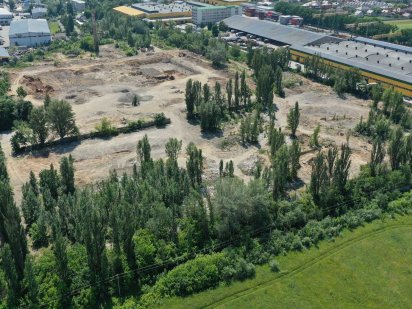 Продам земельну ділянку