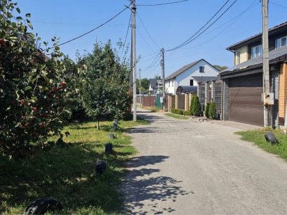 Продам ділянку 5 соток з гаражом  м Бровари Бровари