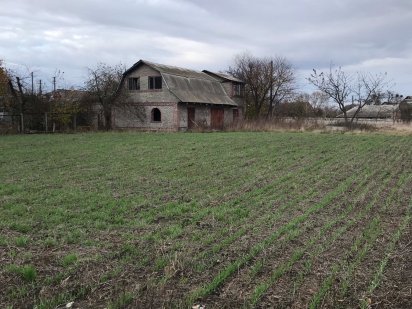Продаж зем ділянки з забудовою.с.Чмирівка