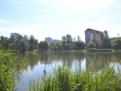 Продається земельна ділянка. Перша від міського озера. Під будівництво Ивано-Франковск
