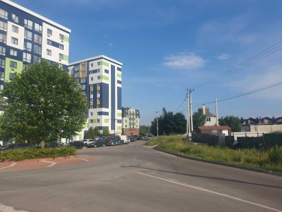 Буча продаж ділянки під комерцію або тауни!