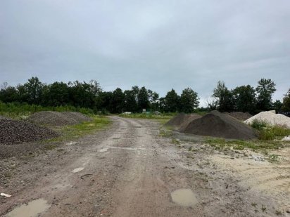 Продається земельна  ділянка попри трасу під заправку АЗС Ивано-Франковск