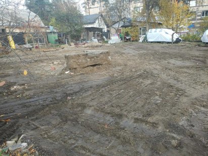 ПРОДАМ земельну ділянку 5 соток Ірпінь. Всі комунікації. Ірпінь