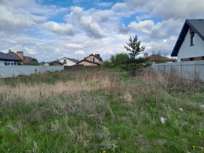 Земельна ділянка рівна  10 соток  на Браїлках Власник Полтава