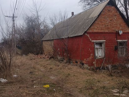 Земельна ділянка з широким фасадом і невеликим будинком  ближ. Рибці Полтава